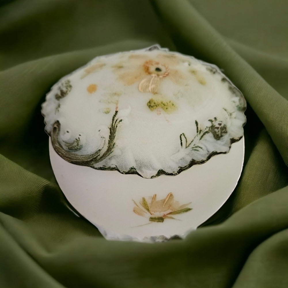 Floral Ceramic Decorative Plate